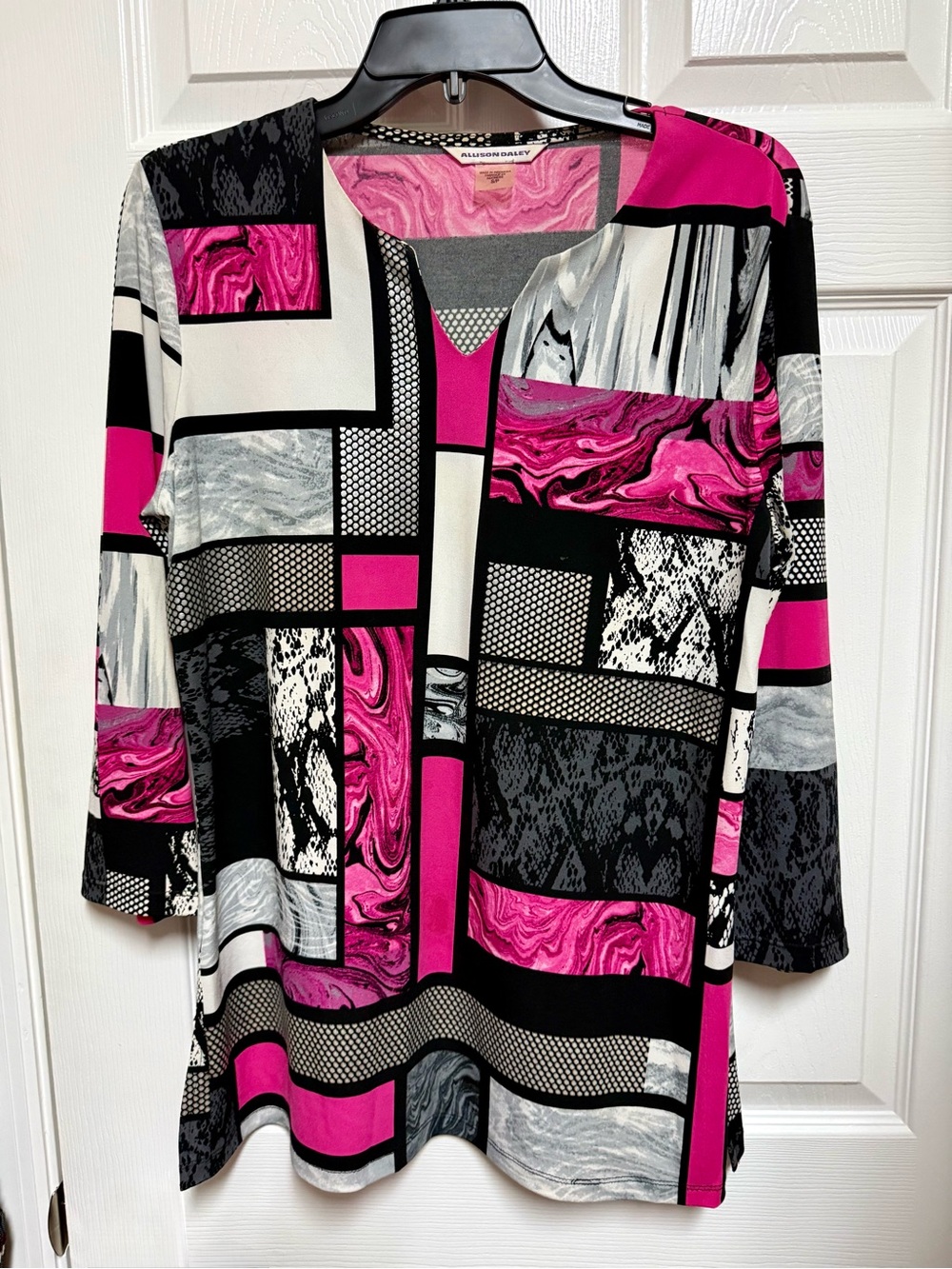 Allison Daley Magenta, Black & Gray Geometric Print Tunic